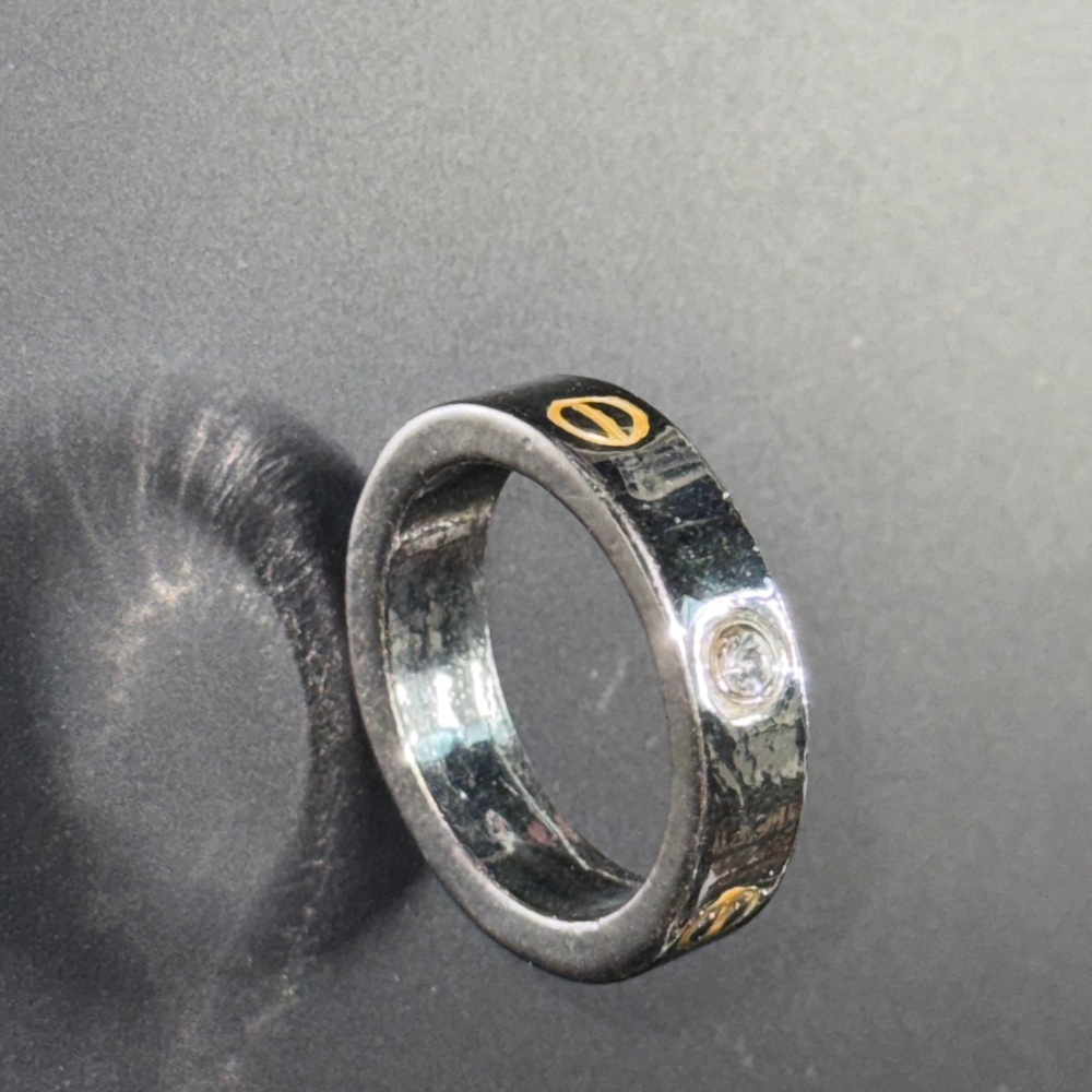 Elegant Silver and Gold Women's Ring